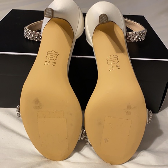 Ivory heels with rhinestones - Picture 4 of 4